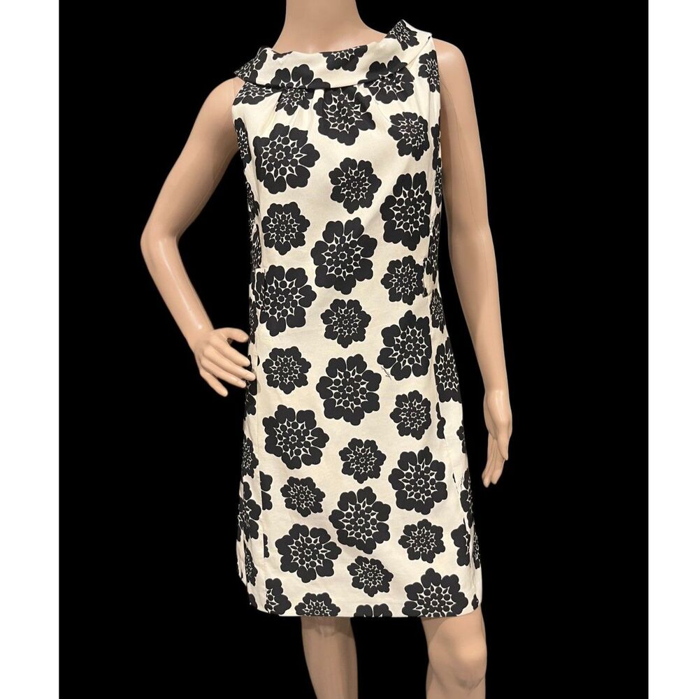 An Original MILLY OF NEW YORK Cream & Black Boat Neck Sleevless Sheath Dress 6